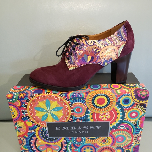 NEW Embassy London Burgundy Purple Paisley Roulette Suede Leather Block Heel - Picture 13 of 15